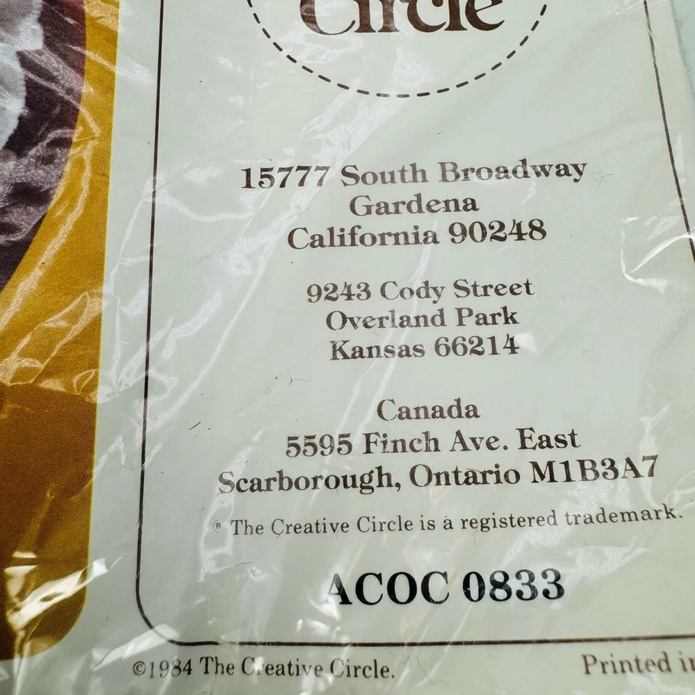 Creative Circle Memory Bouquet 0834 Candlewicking Embroidery Kit 13718 1984 NOS